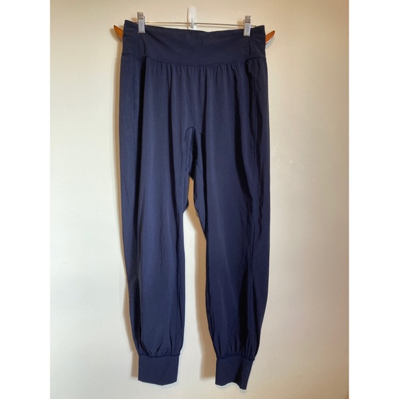 Lululemon Sun Setter Jogger Size 8 - Picture 4 of 8